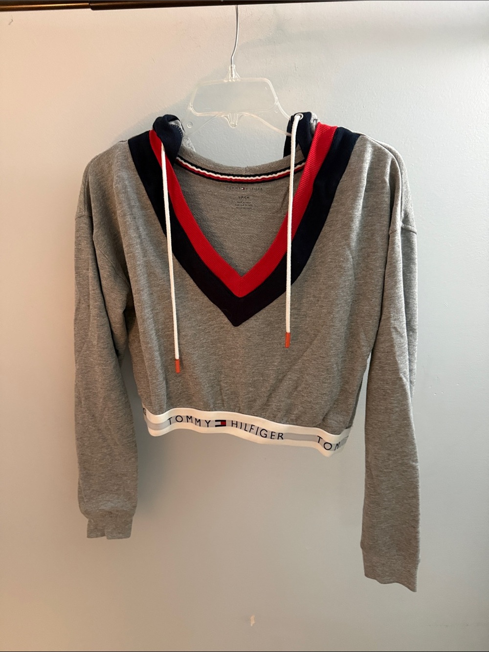 Tommy Hilfiger Gray Cropped Hoodie with Red & Navy V-Neck Trim
